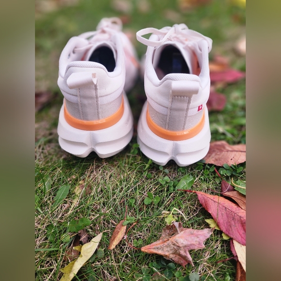 Size 9.5 - New Women's ON Cloudpulse Next Beige&Orange - Picture 8 of 13